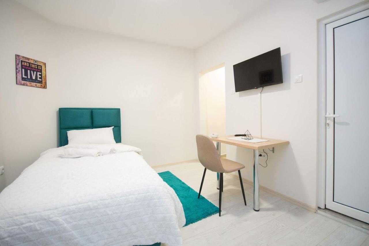 Cvetni Trg Hotel Beograd Bagian luar foto