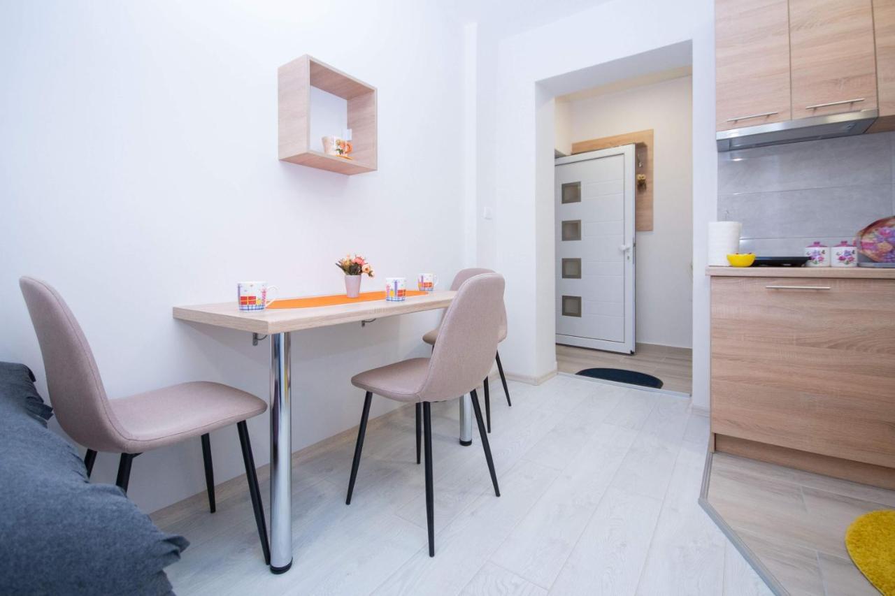 Cvetni Trg Hotel Beograd Bagian luar foto