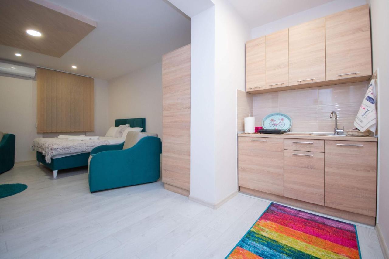 Cvetni Trg Hotel Beograd Bagian luar foto